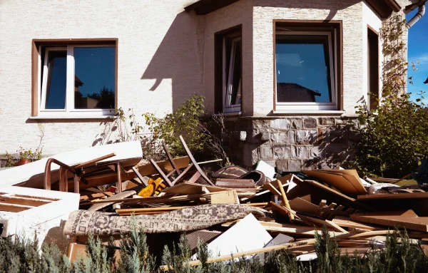 How Junk Removal Services Can Help Declutter Your Home San Francisco, CA