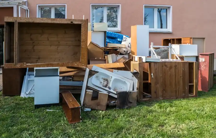 How Junk Removal Services Can Help Declutter Your Home in San Francisco, CA